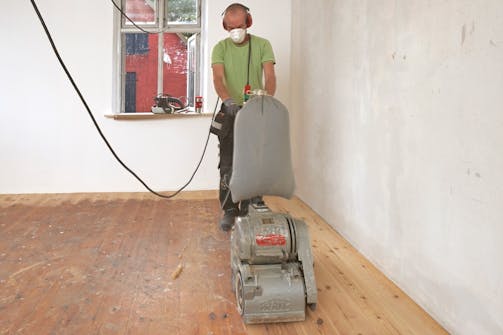 Tarvittavat välineet: Lattiahiomakone Tarvittavat välineet: Lattiahiomakone